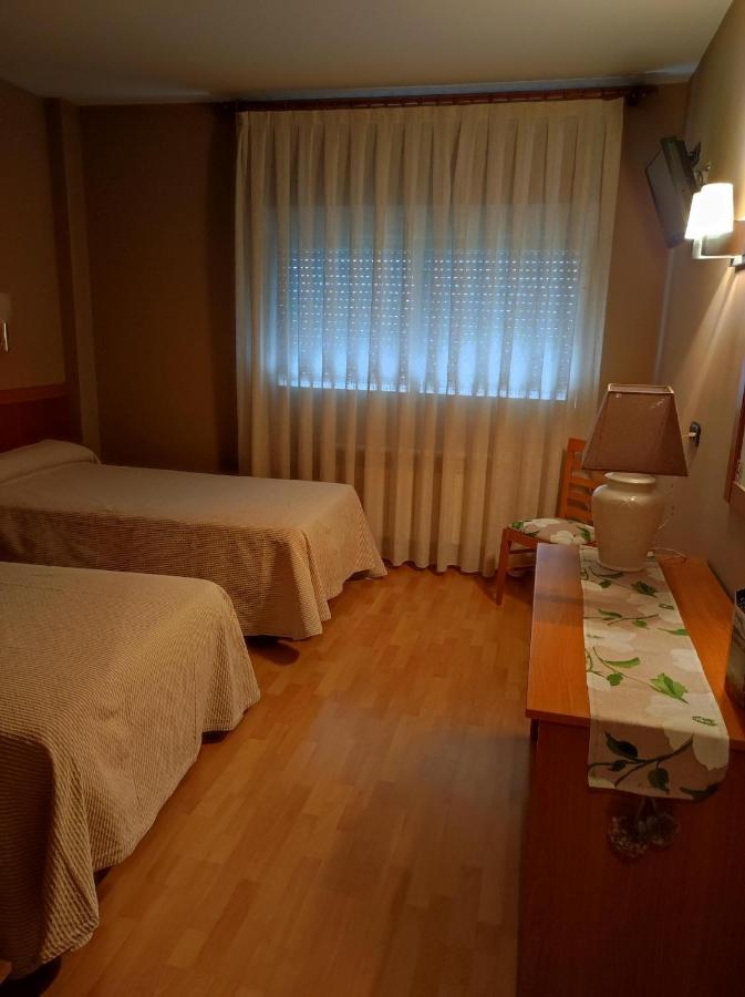 苏科区酒店 Quintana del Puente 外观 照片